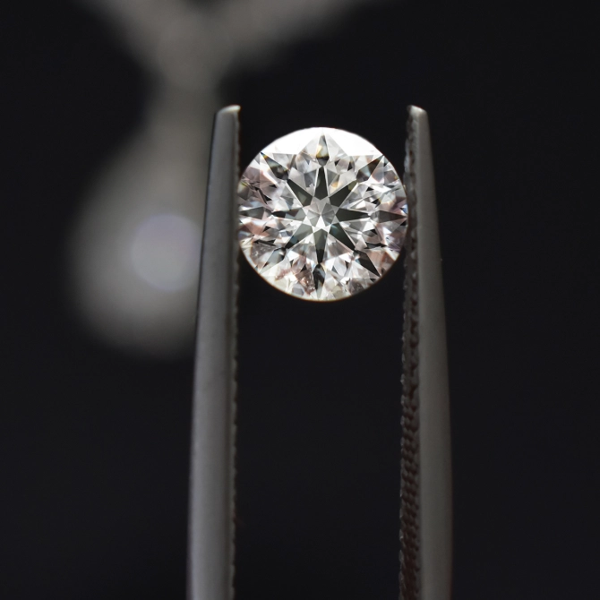 Lore Diamonds Besondere Merkmale von Diamanten