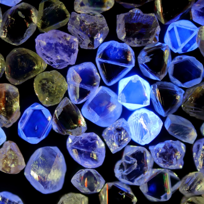 Lore Diamonds Was sind die Die 4 C´s?